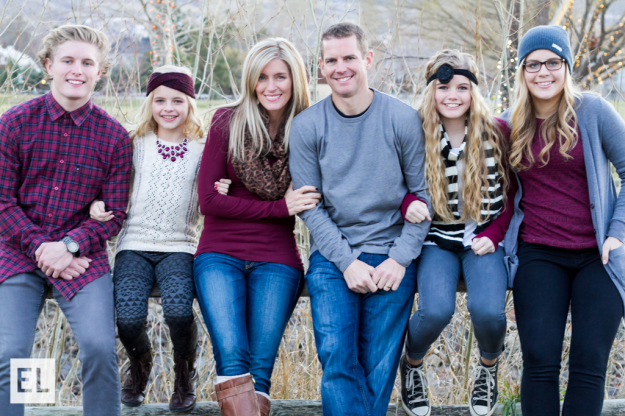 elsa jensen, elsa creates, elsa, creates, elsa photo, family pictures, family portraits, utah family photographer, utah, family photographer, sandy, park city, teenager children, photography, photo, fall pictures, christmas card picture, byu-idaho, byu-i, 