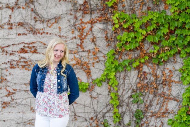 Elsa Jensen, Elsa, Jensen, Elsa Creates, Elsa, Evie, Senior Pictures, Girl, Bountiful, Utah, Bountiful high school, cheer, cheerleading, cheerleader, senior portraits, senior, portraits, utah photographer, utah senior pictures, utah senior picture photography, frozen, olaf, 